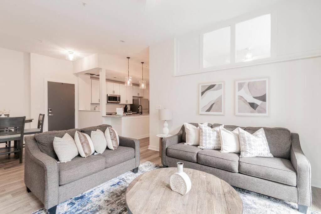 Charming Cozy Apartment With Wi-Fi & Free Parking Charlotte Exterior photo